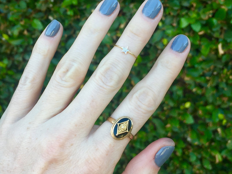 Vintage Pi Beta Phi 10k Gold Onyx Cocktail Ring